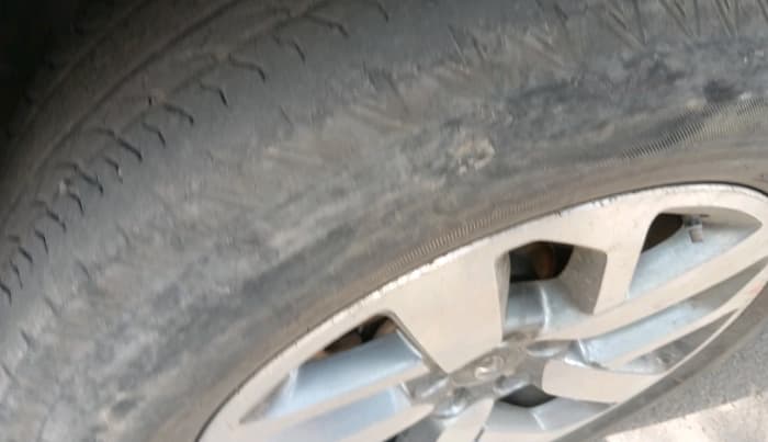 2022 Tata Safari XZA PLUS, Diesel, Automatic, 1,36,136 km, tyre