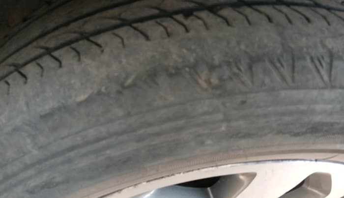 2022 Tata Safari XZA PLUS, Diesel, Automatic, 1,36,136 km, tyre