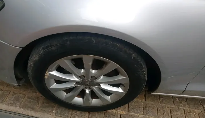 2012 Audi A6 2.0 TDI PREMIUM, Diesel, Automatic, 1,03,714 km, tyre