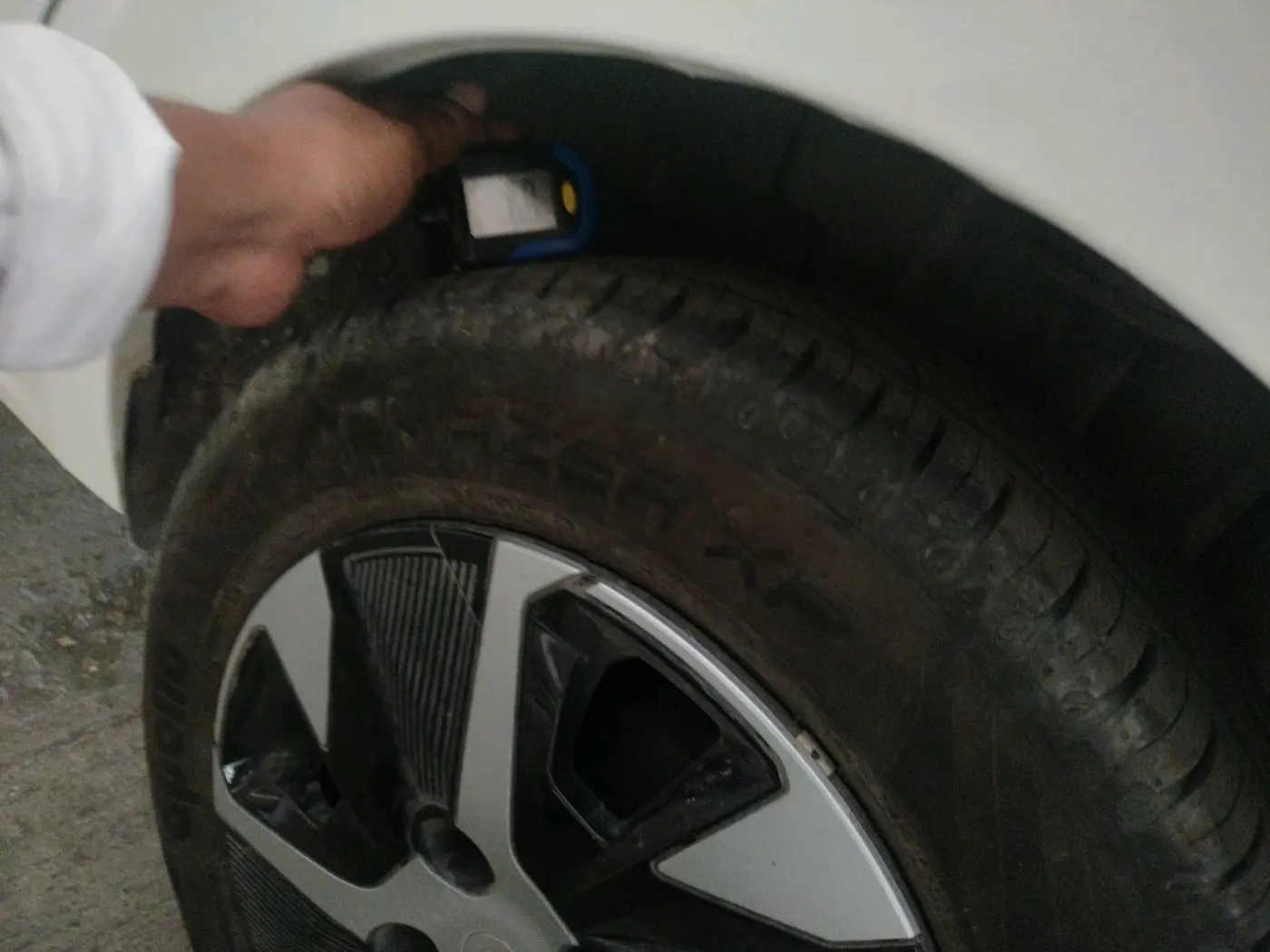 2025 Tata TIGOR XZA Plus iCNG , CNG, Automatic, 5,393 km, tyre