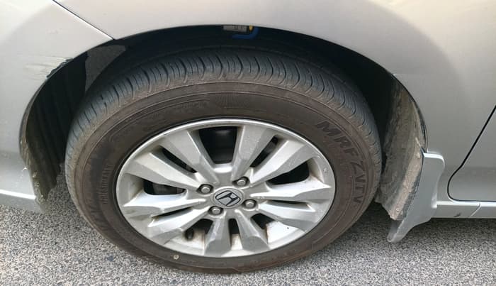 2012 Honda City 1.5L I-VTEC V MT, Petrol, Manual, 1,46,665 km, tyre