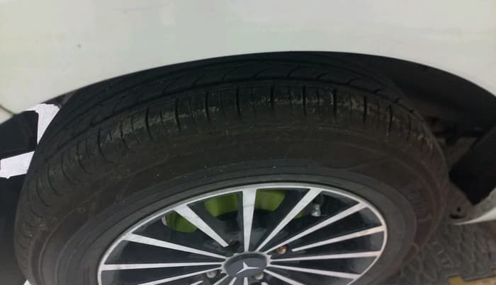 2019 Tata Tiago XE PETROL, Petrol, Manual, 78,632 km, tyre