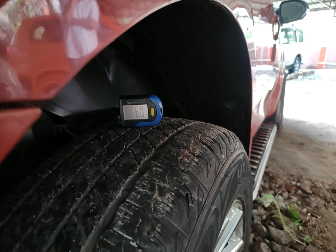 2017 Mahindra XUV500 W4, Diesel, Manual, 41,578 km, tyre