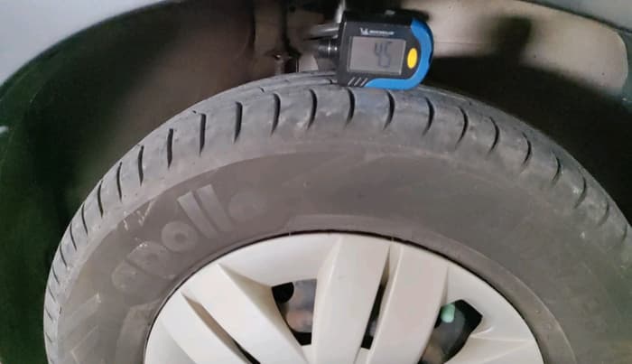 2017 Maruti Alto 800 LXI, Petrol, Manual, 52,495 km, tyre