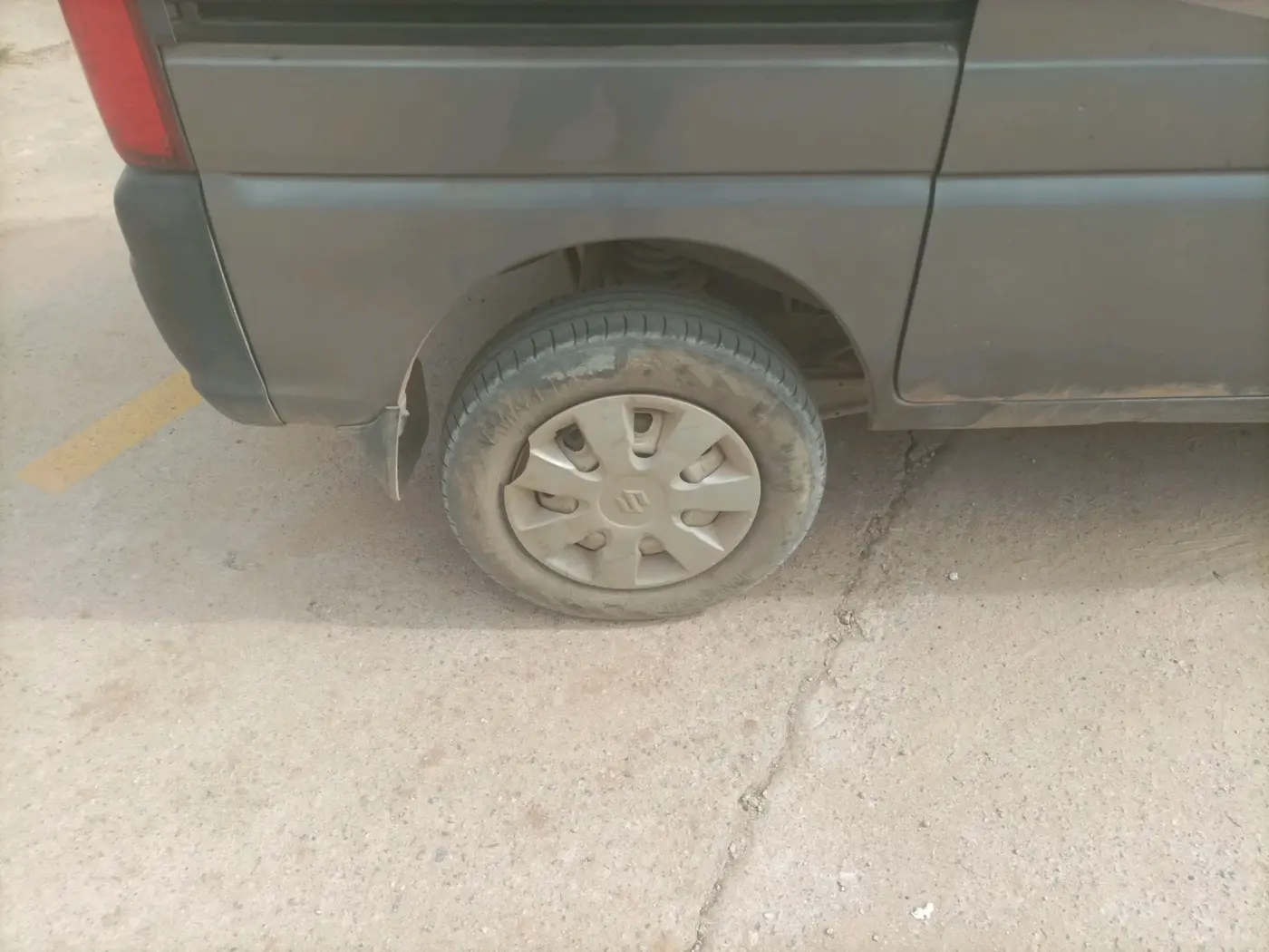 2018 Maruti Eeco 5 STR WITH A/C+HTR, Petrol, Manual, 85,712 km, tyre