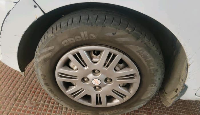 2021 Hyundai NEW SANTRO SPORTZ EXECUTIVE MT CNG, CNG, Manual, 2,17,444 km, tyre