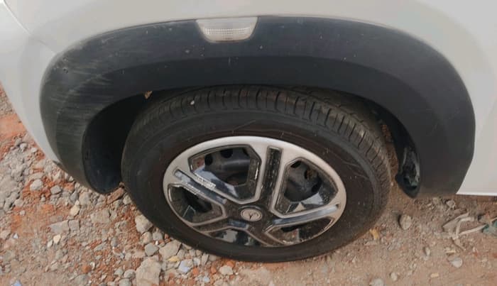 2020 Renault Kwid RXT 1.0 (O), Petrol, Manual, 46,245 km, tyre