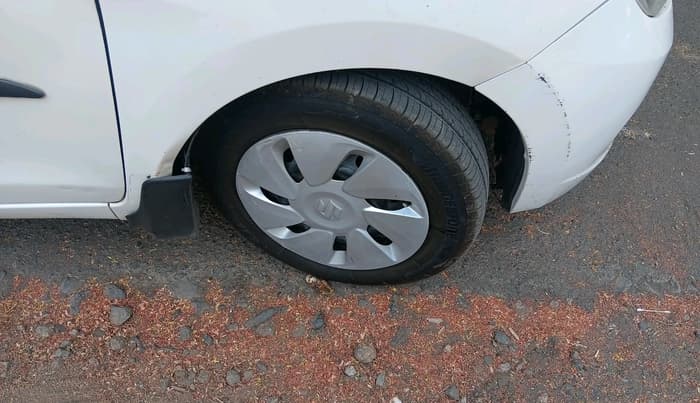 2015 Maruti Celerio VXI AMT, Petrol, Automatic, 1,19,459 km, tyre