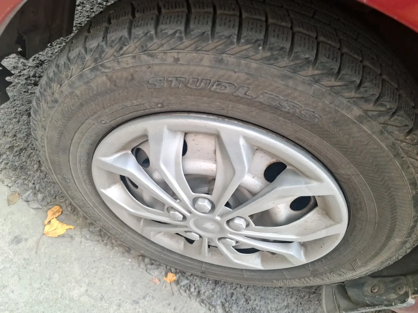 2013 Hyundai i10 ERA 1.1, Petrol, Manual, 65,544 km, tyre