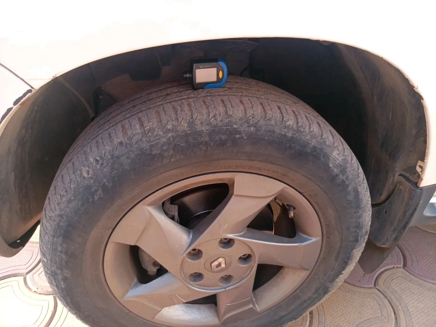 2014 Renault Duster 110 PS RXL DIESEL, Diesel, Manual, 74,405 km, tyre