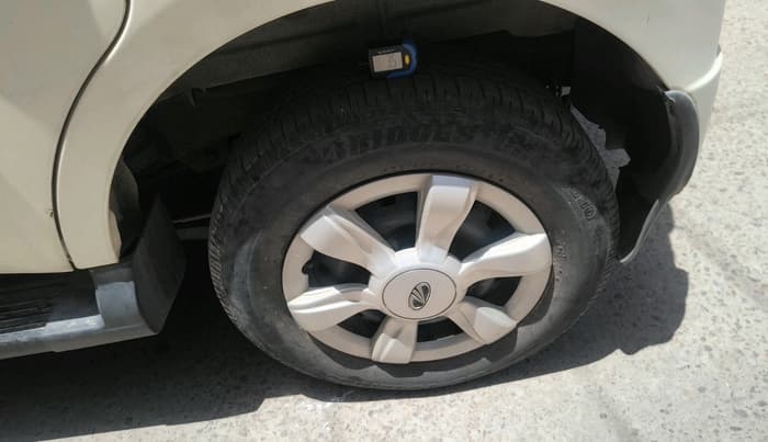 2013 Mahindra Bolero SLX BS-III, Diesel, Manual, 19,841 km, tyre