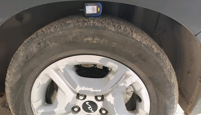 2023 KIA SONET HTK PLUS 1.2, Petrol, Manual, 91,633 km, tyre