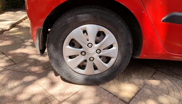 2011 Hyundai i10 MAGNA 1.2, Petrol, Manual, 48,753 km, tyre