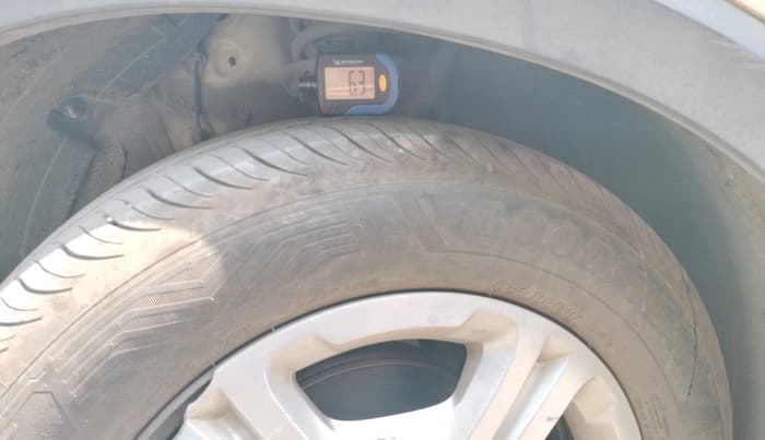 2020 KIA SONET HTX 1.5, Diesel, Manual, 1,03,810 km, tyre