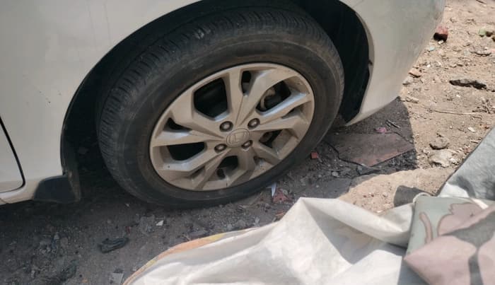 2019 Honda Amaze 1.2L I-VTEC V, Petrol, Manual, 31,890 km, tyre