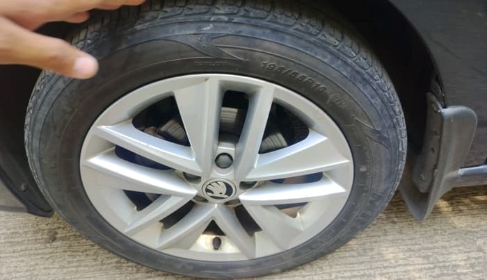 2021 Skoda Rapid STYLE TSI, Petrol, Manual, 30,121 km, tyre