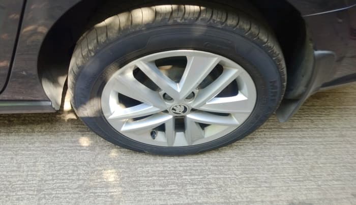 2021 Skoda Rapid STYLE TSI, Petrol, Manual, 30,121 km, tyre