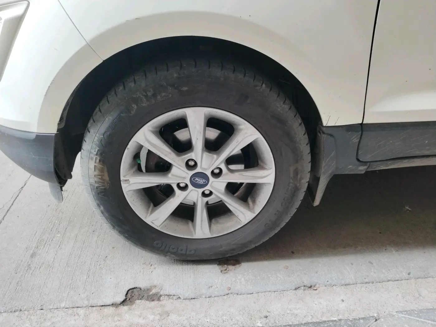 2020 Ford Ecosport TITANIUM 1.5L DIESEL, Diesel, Manual, 1,26,500 km, tyre