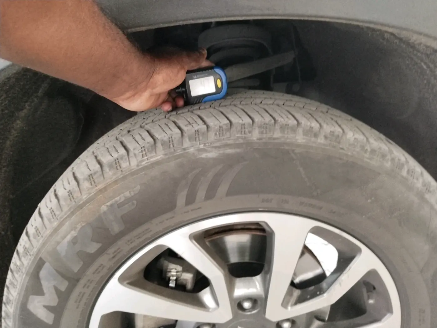 2022 Mahindra SCORPIO-N Z8 L PETROL AT 7 STR, Petrol, Automatic, 46,914 km, tyre