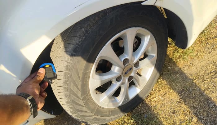 2013 Ford Classic CLXI 1.4 DIESEL, Diesel, Manual, 1,35,429 km, tyre