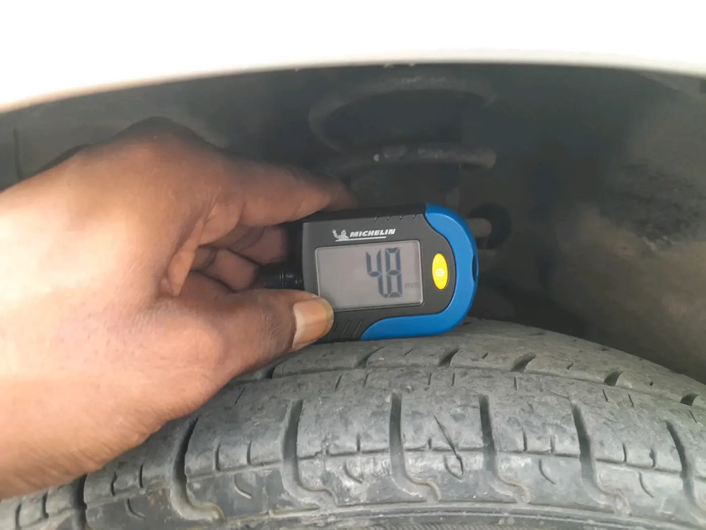 2012 Maruti Wagon R 1.0 LXI CNG, CNG, Manual, 1,19,541 km, tyre