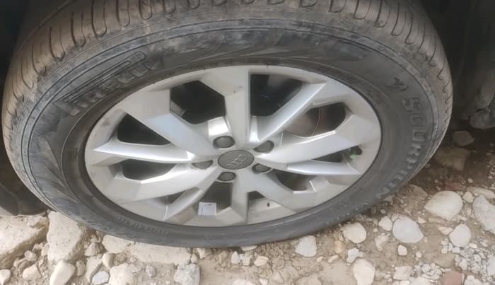 2015 Audi Q3 35 TDI Quattro, Diesel, Automatic, 79,835 km, tyre