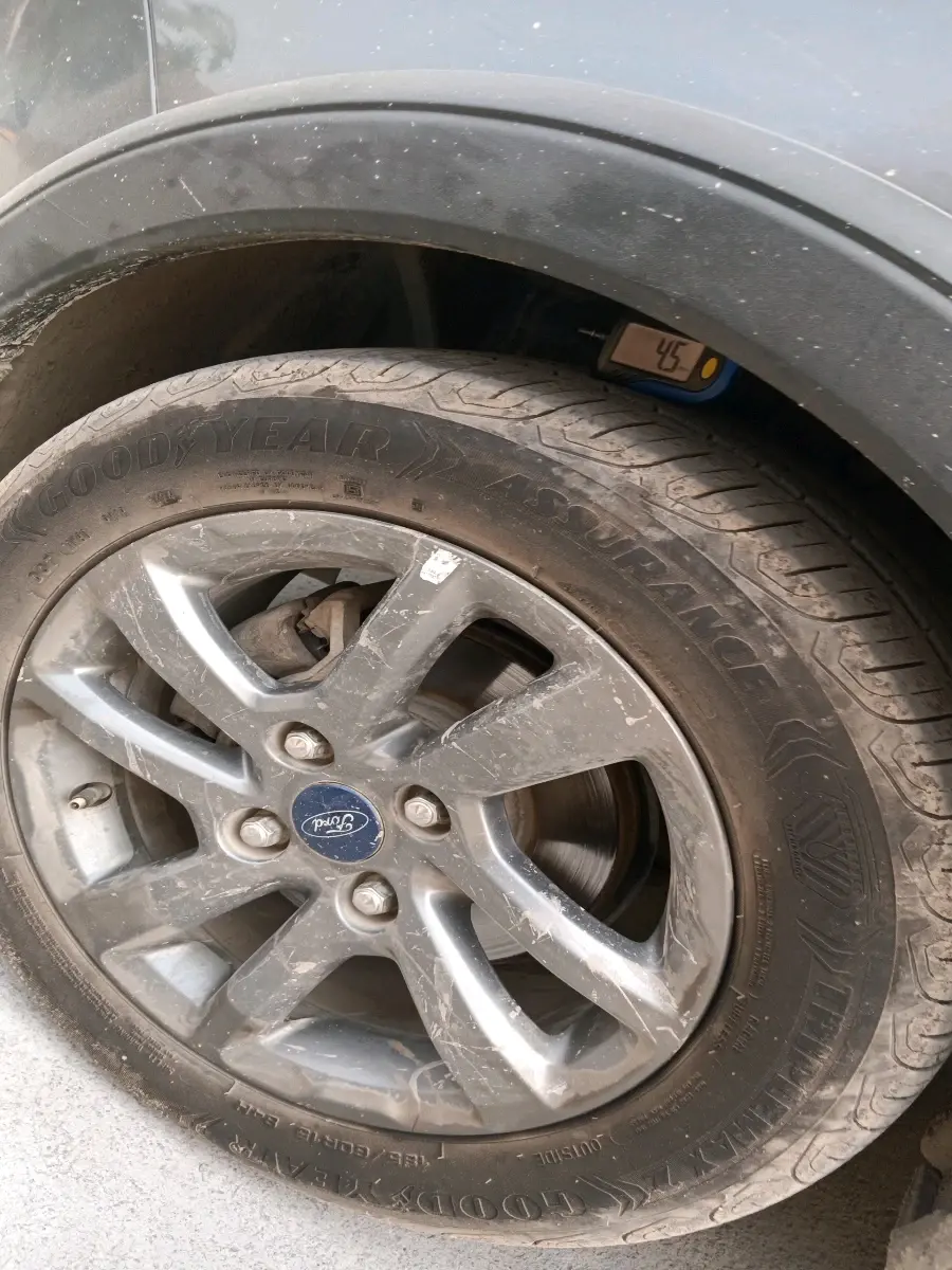 2018 Ford FREESTYLE TITANIUM 1.2 PETROL, Petrol, Manual, 55,030 km, tyre