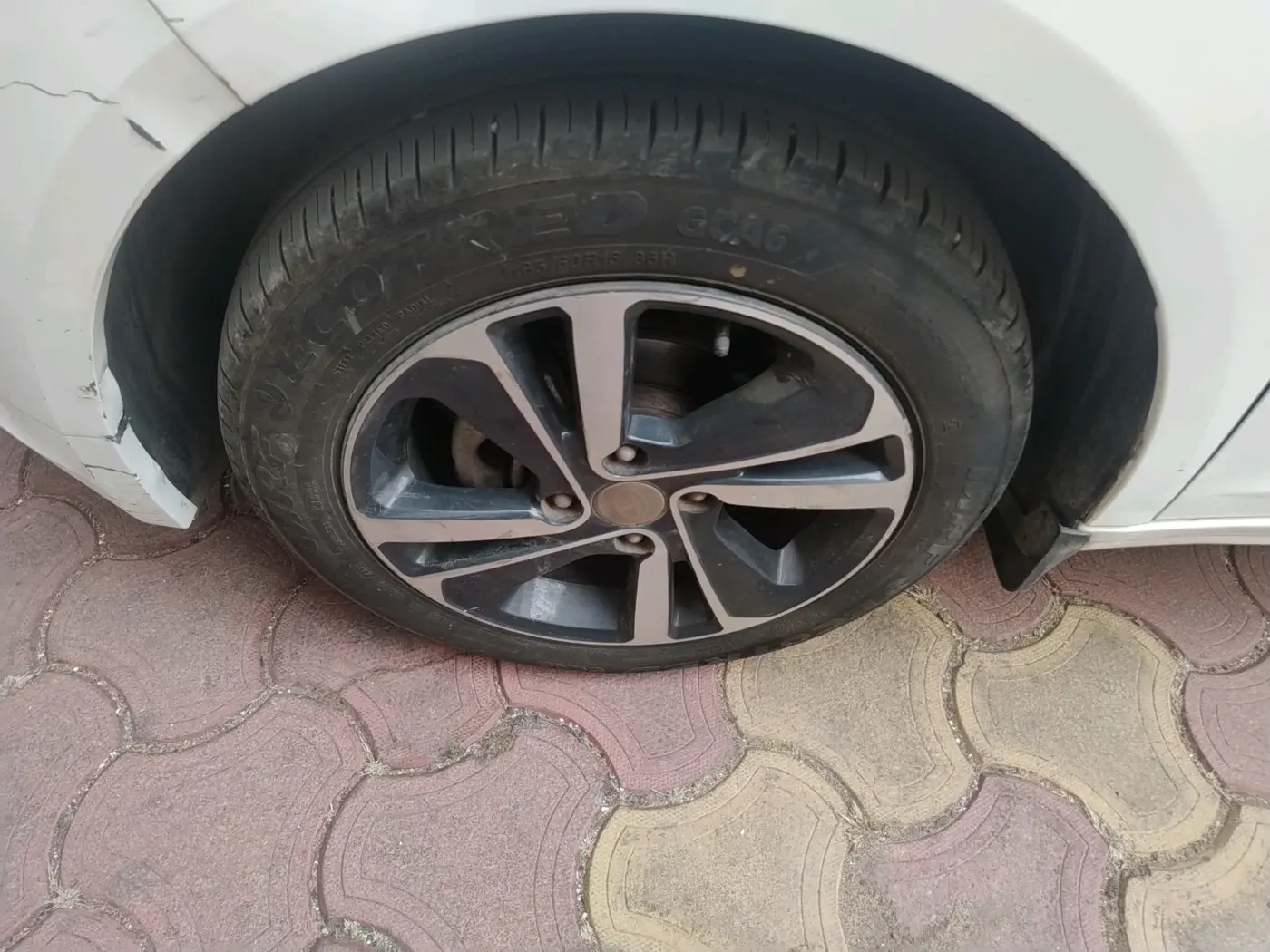 2022 Tata ALTROZ XZA PLUS, Petrol, Automatic, 38,140 km, tyre