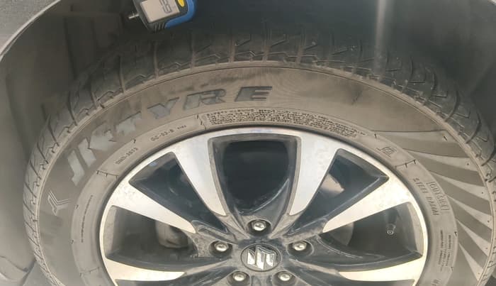 2022 Maruti S Cross ZETA 1.5, Petrol, Manual, 37,553 km, tyre
