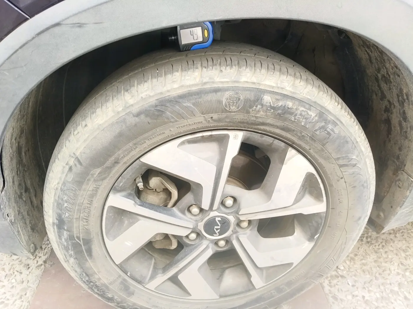 2022 KIA SONET HTX 1.5, Diesel, Manual, 50,129 km, tyre