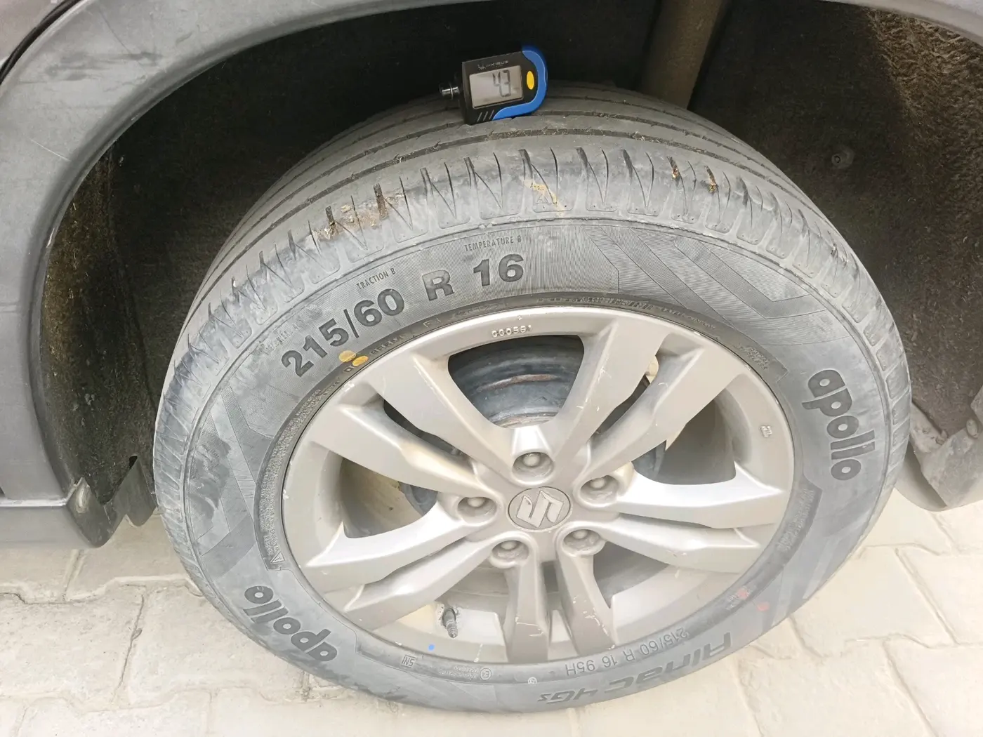 2017 Maruti Vitara Brezza ZDI PLUS, Diesel, Manual, 1,50,056 km, tyre