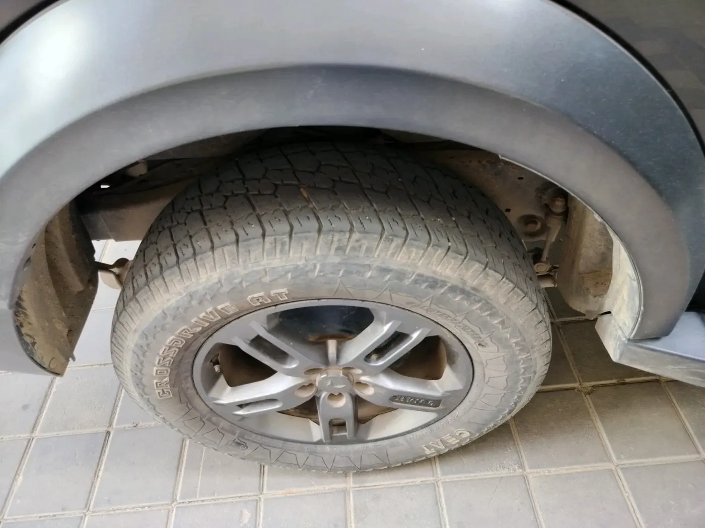 2022 Mahindra Thar LX D AT 4WD HT, Diesel, Automatic, 52,555 km, tyre