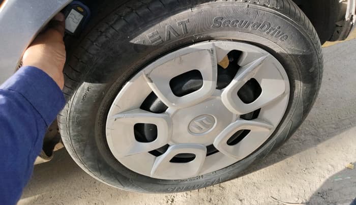 2018 Maruti IGNIS DELTA 1.2 AMT, Petrol, Automatic, 86,007 km, tyre