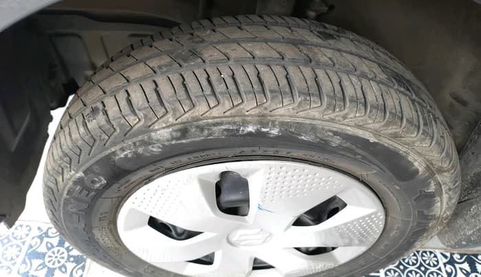2023 Maruti Alto K10 VXI, Petrol, Manual, 14,815 km, tyre