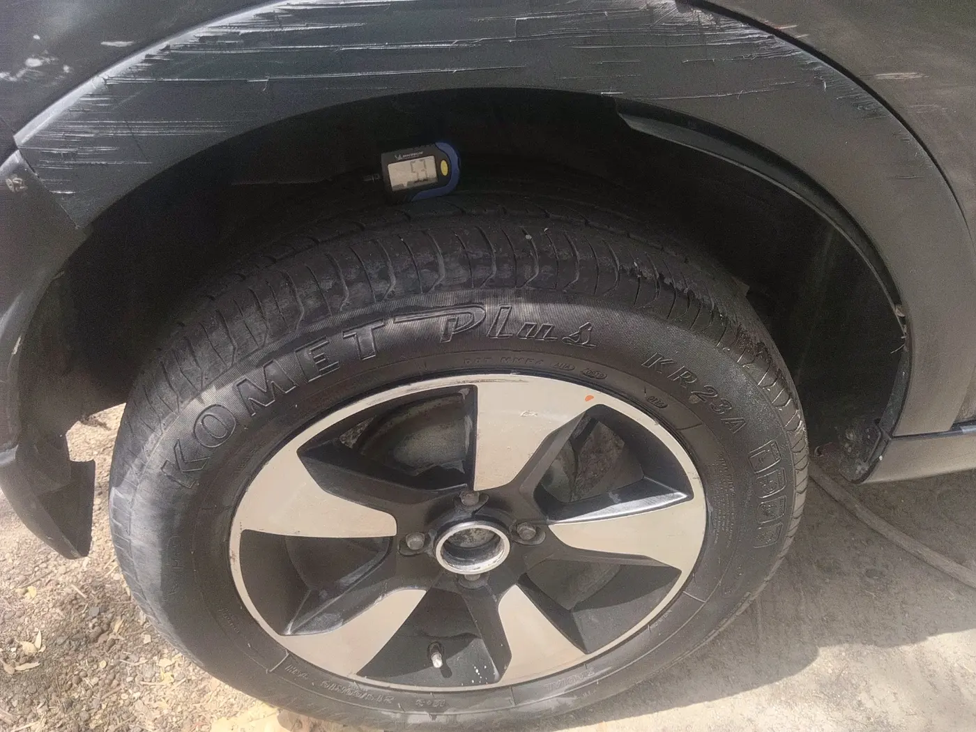 2019 Tata NEXON XZ PLUS DIESEL, Diesel, Manual, 1,45,804 km, tyre