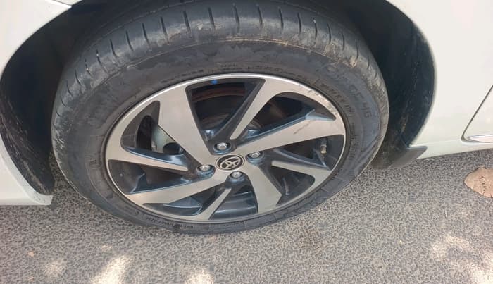 2024 Toyota Glanza G E-CNG, CNG, Manual, 32,135 km, tyre