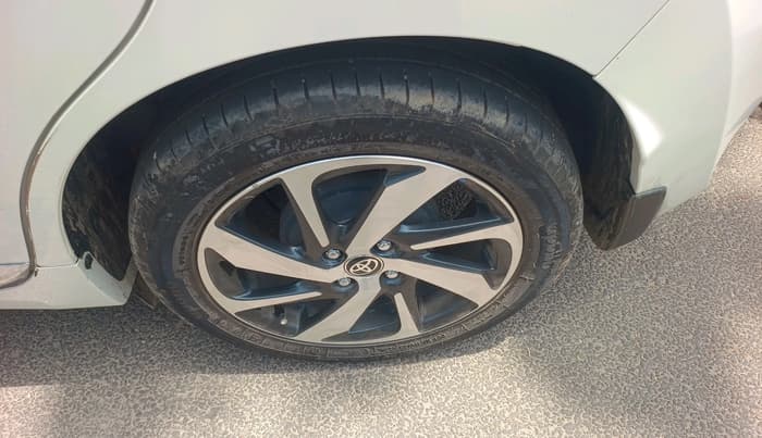 2024 Toyota Glanza G E-CNG, CNG, Manual, 32,135 km, tyre