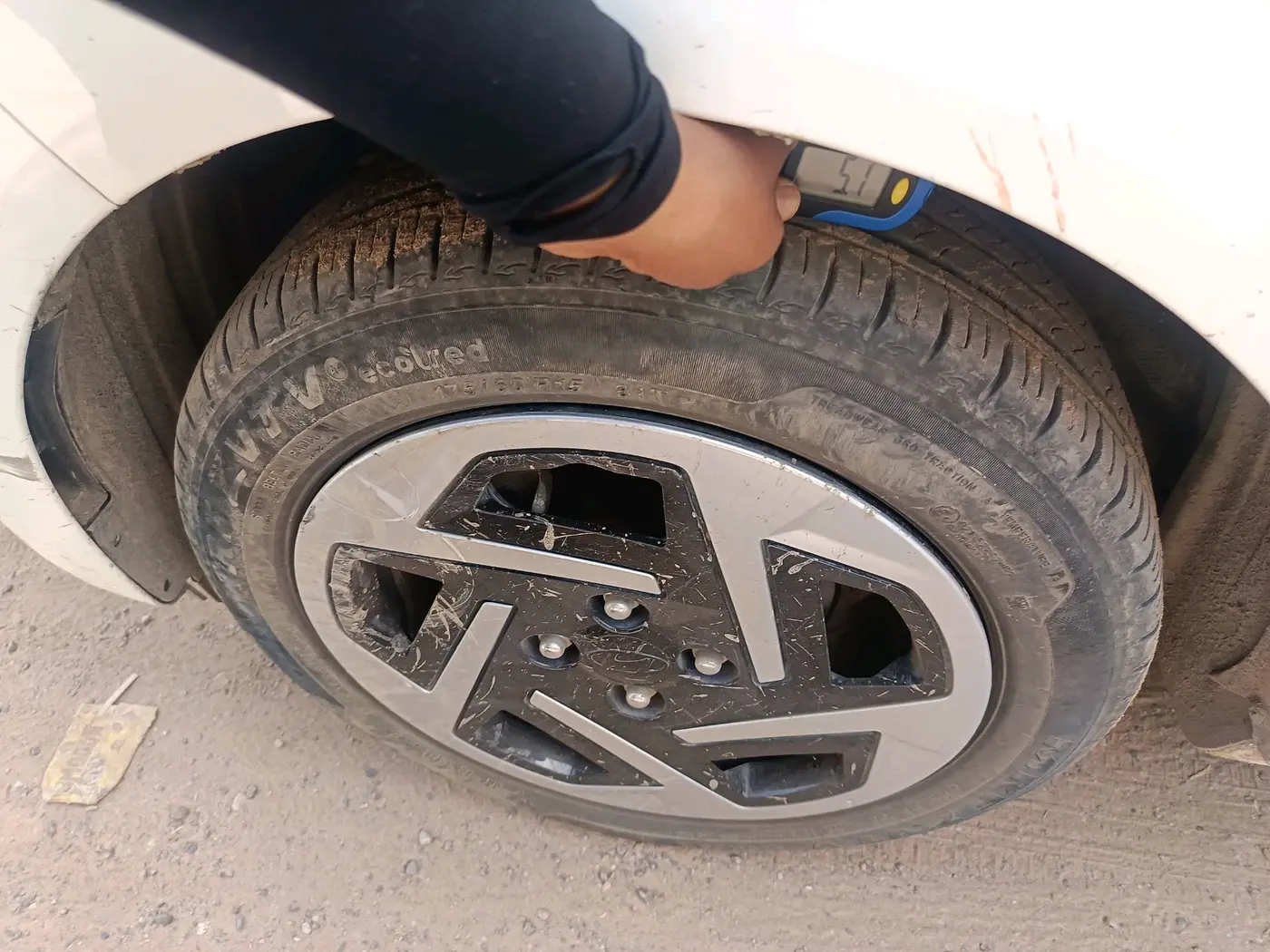 2023 Hyundai AURA S 1.2 CNG, CNG, Manual, 19,437 km, tyre