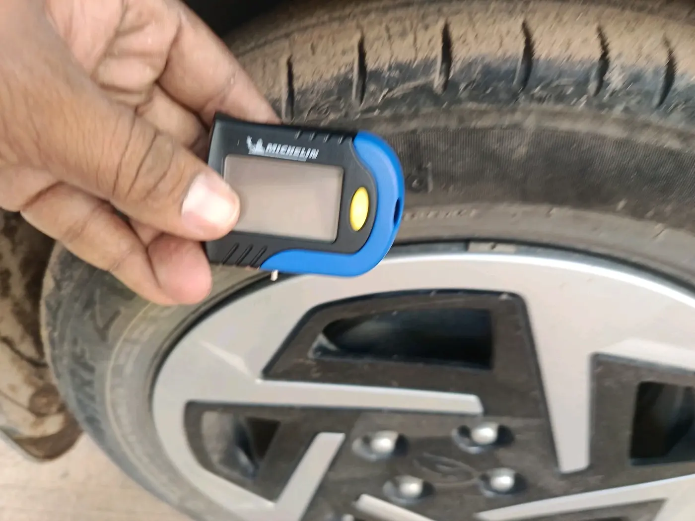 2023 Hyundai AURA S 1.2 CNG, CNG, Manual, 19,437 km, tyre