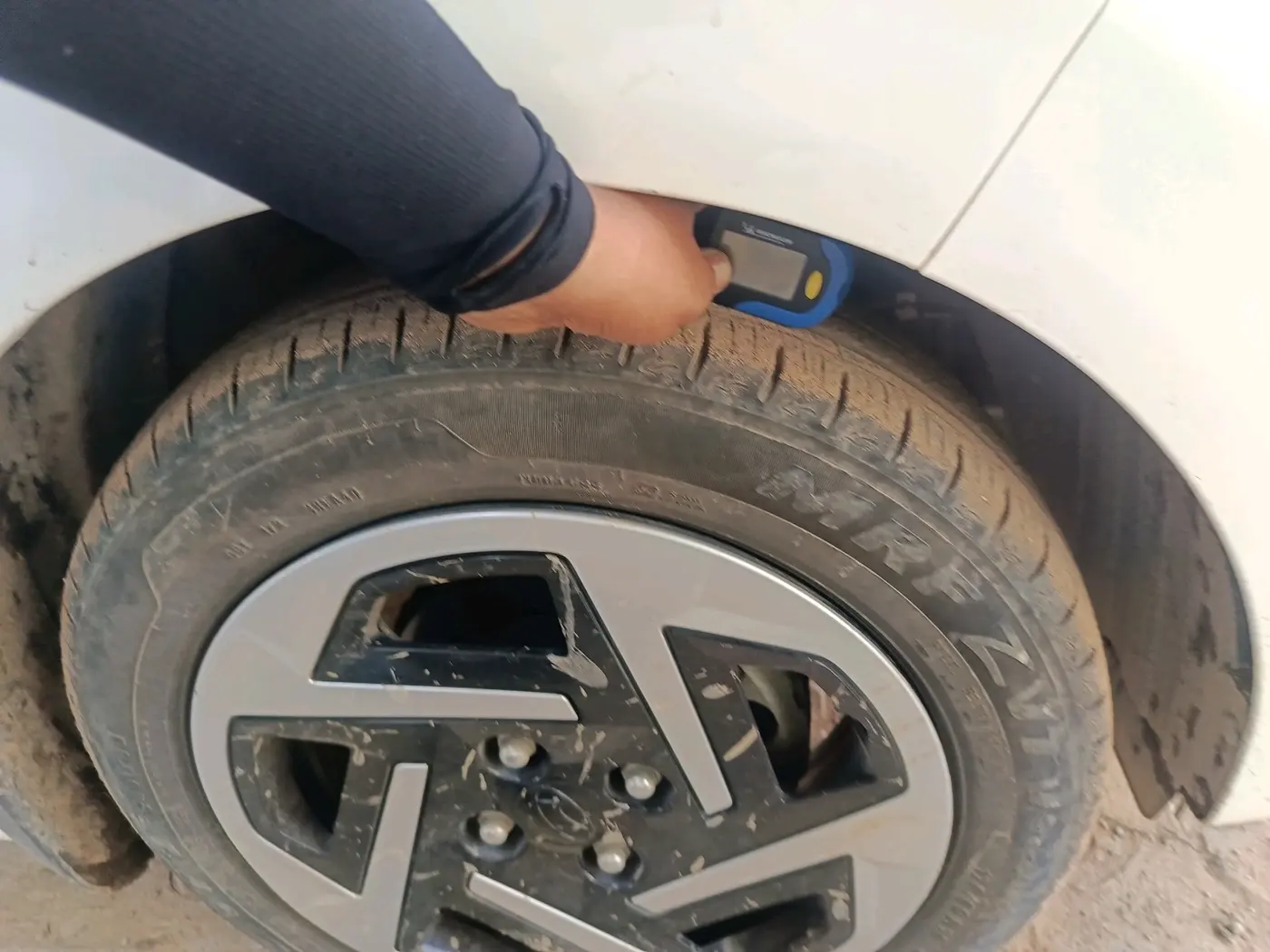 2023 Hyundai AURA S 1.2 CNG, CNG, Manual, 19,437 km, tyre
