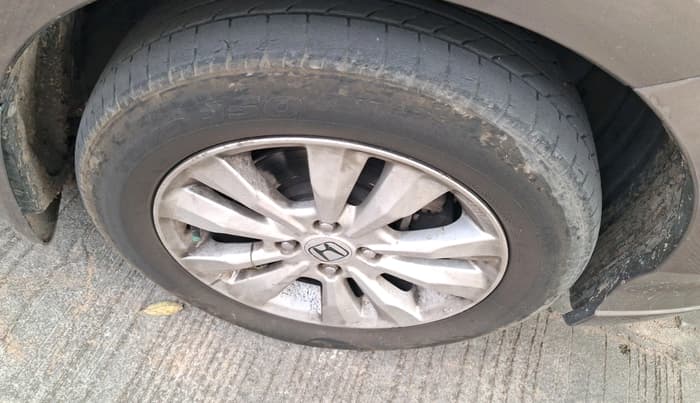 2013 Honda City 1.5L I-VTEC V MT SUNROOF, Petrol, Manual, 40,003 km, tyre