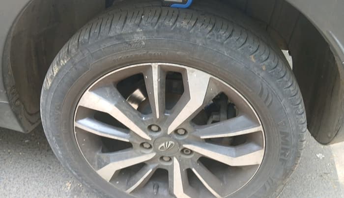2019 Mahindra XUV300 W8 (O) 1.5 DIESEL, Diesel, Manual, 75,228 km, tyre