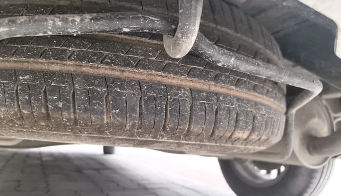 2024 Maruti Ertiga ZXi (O), Petrol, Manual, 79,250 km, tyre