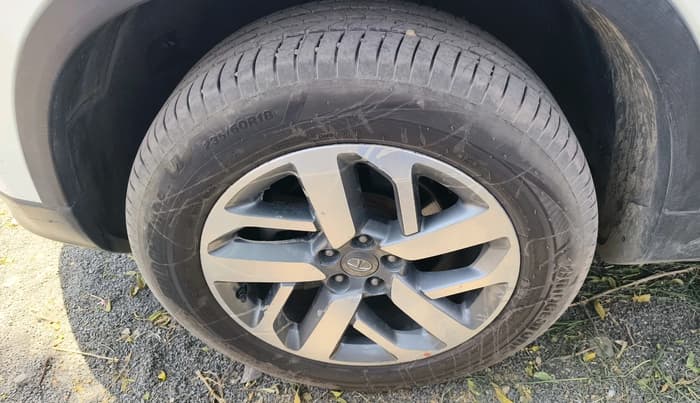 2021 Tata Safari XZA PLUS, Diesel, Automatic, 1,85,093 km, tyre