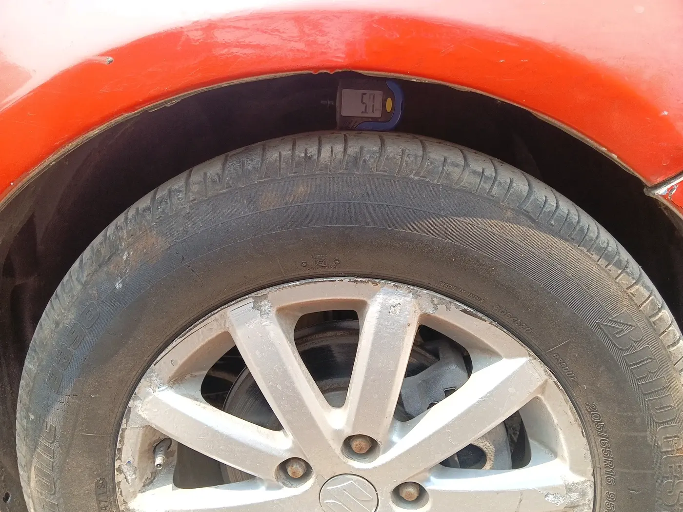 2011 Maruti SX4 ZDI, Diesel, Manual, 1,30,632 km, tyre