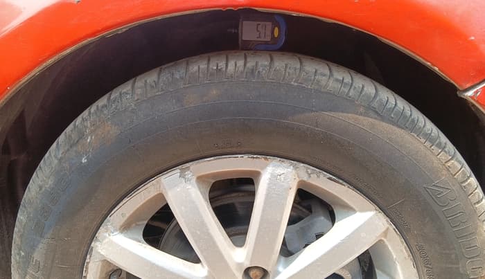 2011 Maruti SX4 ZDI, Diesel, Manual, 1,30,632 km, tyre