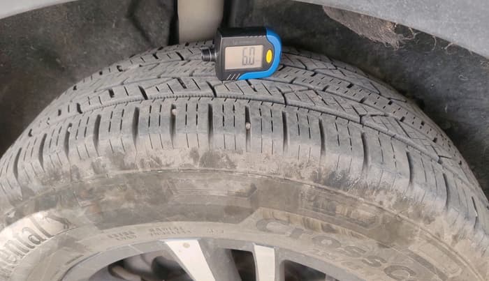2022 Mahindra XUV700 MX D MT 5 STR, Diesel, Manual, 91,188 km, tyre