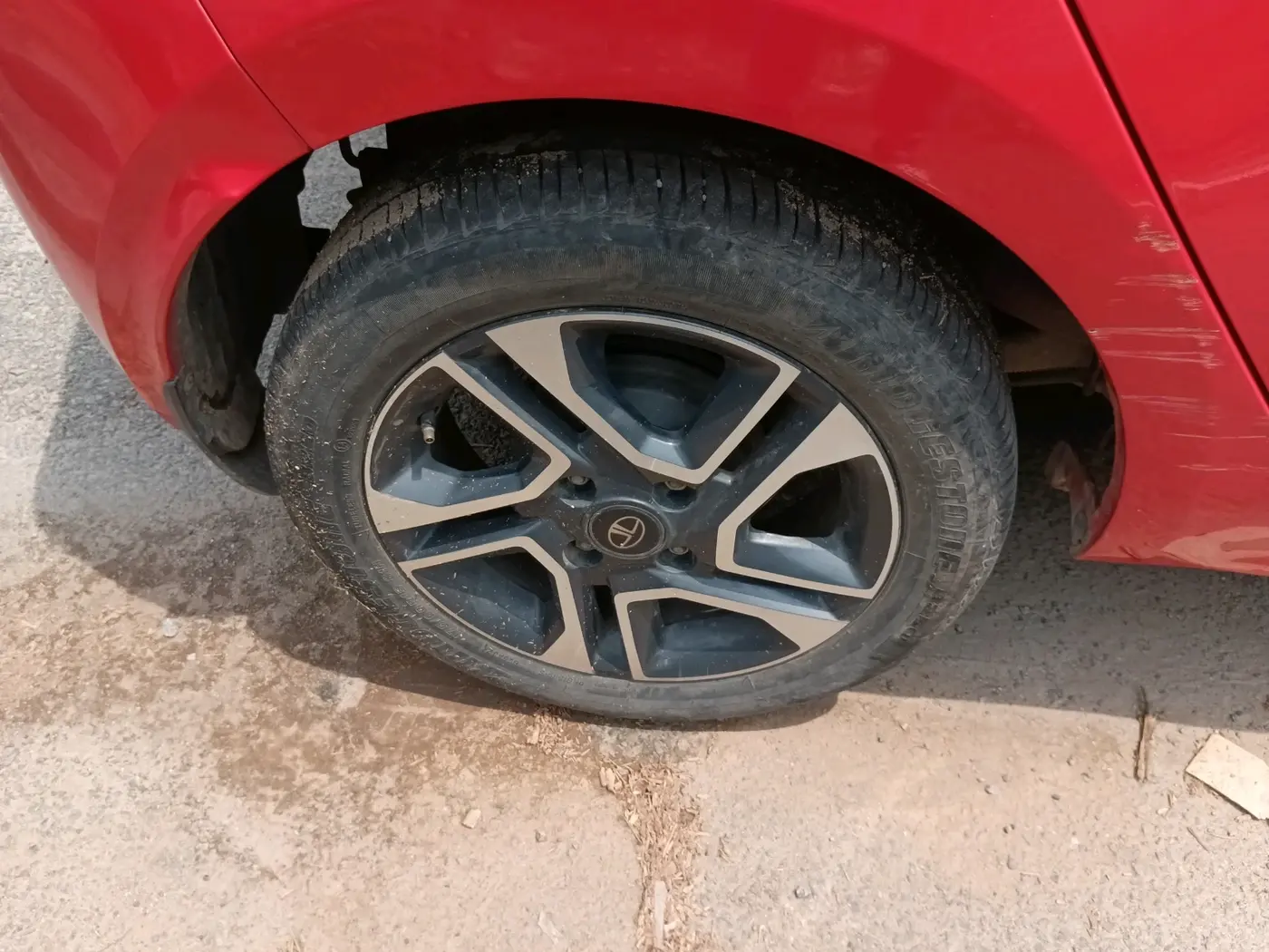 2022 Tata Tiago XZ PLUS PETROL, Petrol, Manual, 19,952 km, tyre