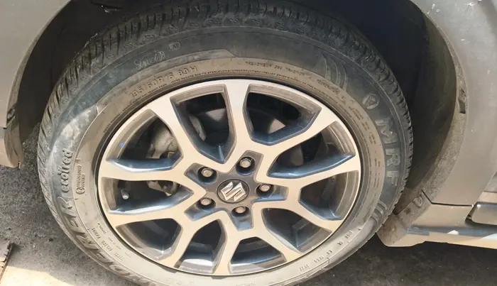 2022 Maruti XL6 ZETA MT, Petrol, Manual, 26,628 km, tyre