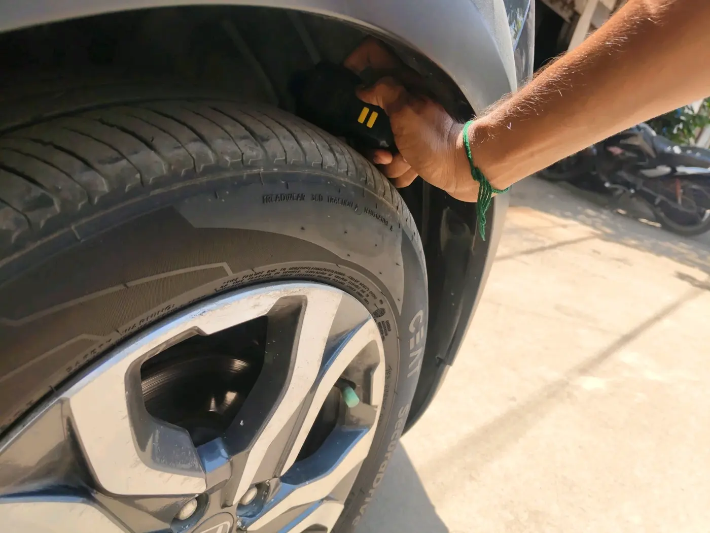 2019 Honda WR-V 1.5L I-DTEC VX MT, Diesel, Manual, 1,05,569 km, tyre